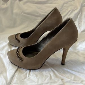 Isola stone suede platform heel